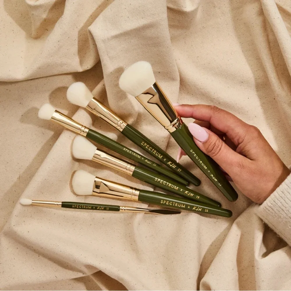 🆕 Spectrum x Katie Jane Hughes 6 Piece Makeup Brush Set - Picture 2 of 6
